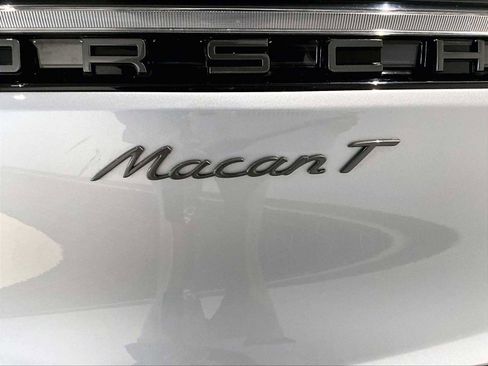 Used 2025 Porsche Macan Turbo image 36