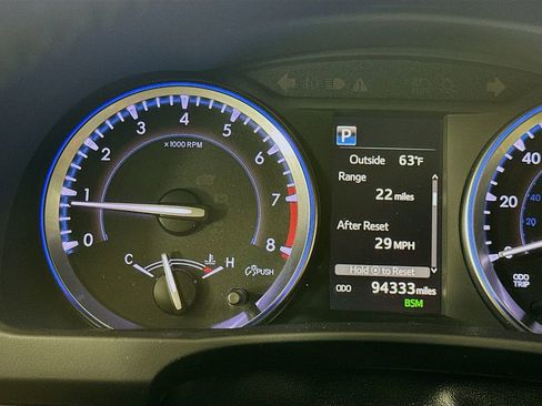 Used 2019 Toyota Highlander Limited Platinum image 14