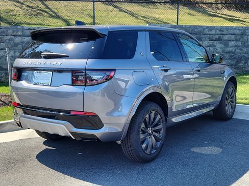 Certified 2025 Land Rover Discovery Sport S image 2