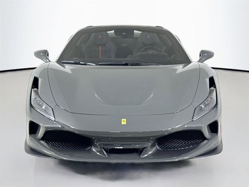 Used 2021 Ferrari F8 Tributo image 11