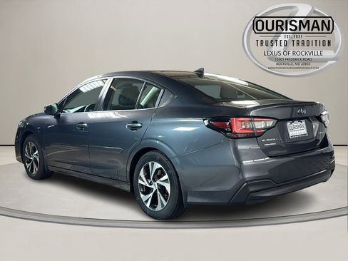 Used 2023 Subaru Legacy Premium image 7