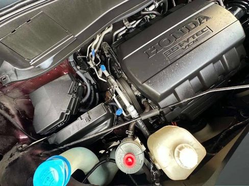 Used 2011 Honda Pilot Touring image 38