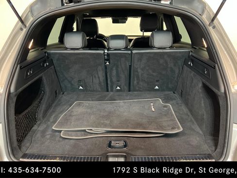 Used 2020 Mercedes-Benz GLC 43 AMG 4MATIC image 22
