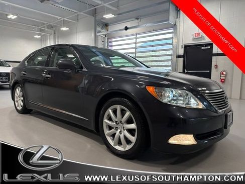 Used 2007 Lexus LS 460 RWD image 1
