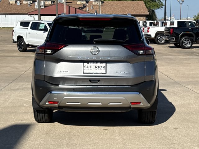 Used 2023 Nissan Rogue Platinum w/ Platinum Premium Package FWD image 4