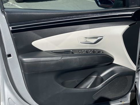 Certified 2023 Hyundai Tucson SEL w/ Winter Package image 17