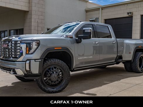 Used 2025 GMC Sierra 3500 Denali w/ Denali Reserve Package AWD/4WD image 5
