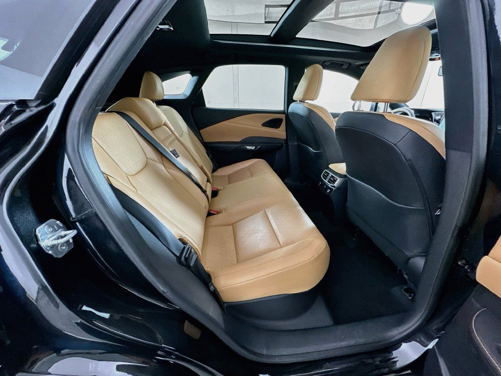Used 2023 Lexus RX 350 Premium Plus w/ Cold Area Package FWD image 28