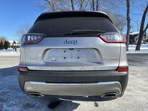 Used 2019 Jeep Cherokee Limited image 9