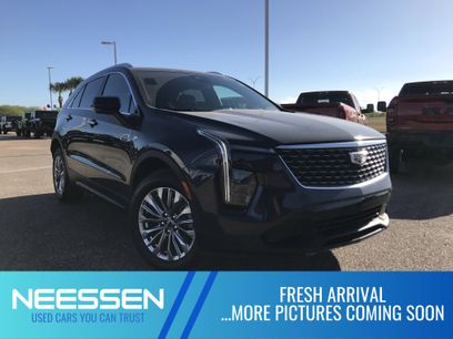 Used 2025 Cadillac XT4 Premium Luxury
