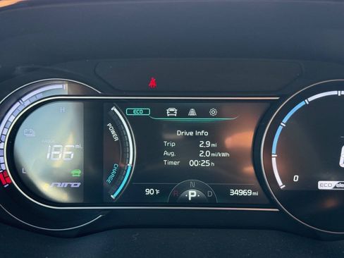 Used 2020 Kia Niro EX w/ Cold Weather Package FWD image 13