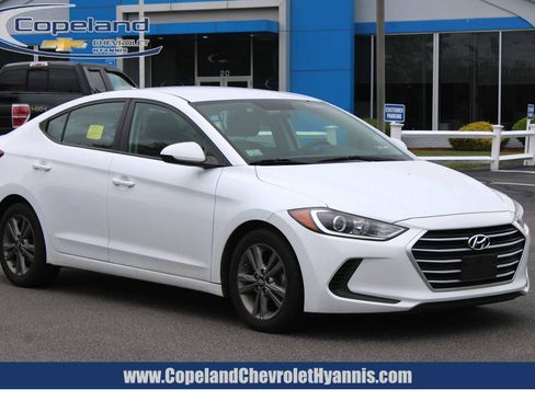 Used 2018 Hyundai Elantra SEL FWD image 1