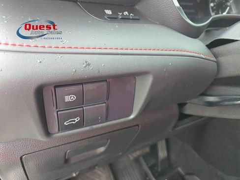 Used 2021 Toyota Highlander XSE AWD/4WD image 27
