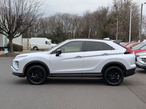 New 2025 Mitsubishi Eclipse Cross Black Edition image 7