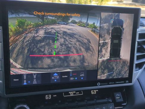 Used 2023 Toyota Sequoia Platinum image 31