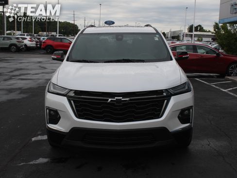 Used 2022 Chevrolet Traverse Premier w/ Redline Edition AWD/4WD image 9