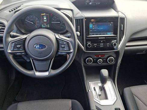Used 2023 Subaru Crosstrek 2.0i image 11
