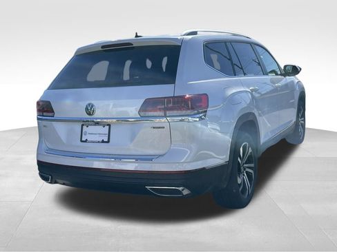 Certified 2023 Volkswagen Atlas SEL image 4