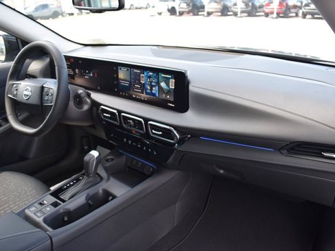 Used 2026 Nissan Sentra SV w/ SV Convenience Package FWD image 55