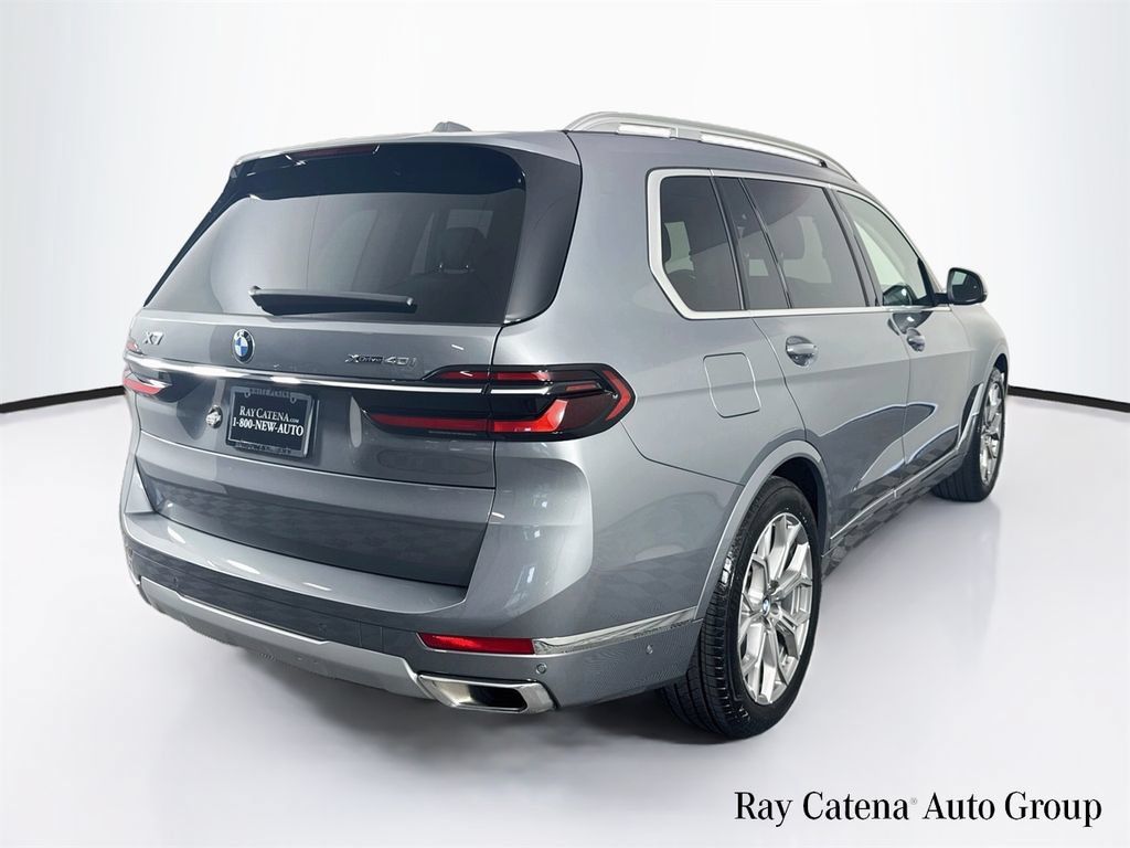 Used 2026 BMW X7 xDrive40i w/ Premium Package AWD/4WD image 7