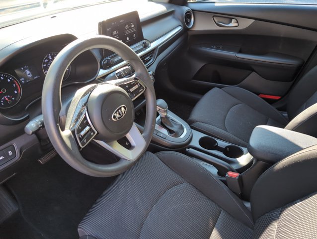 Used 2019 Kia Forte LXS FWD image 9