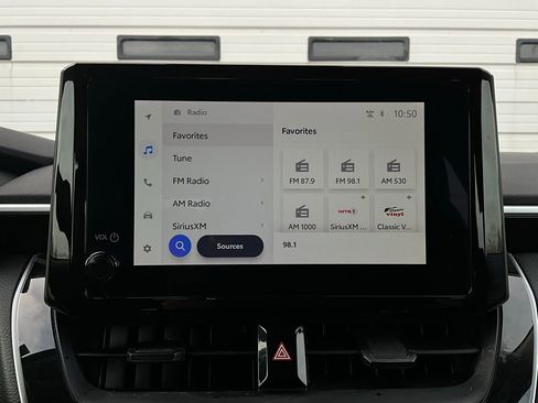 Used 2025 Toyota Corolla LE image 26