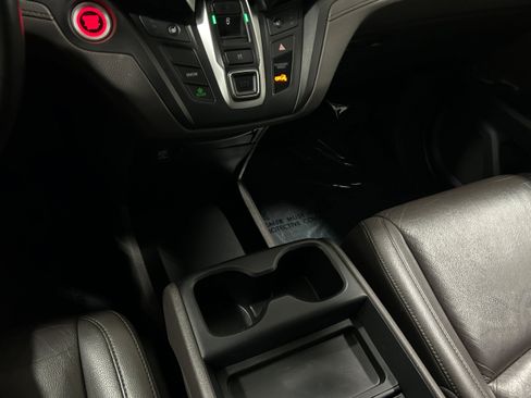 Used 2019 Honda Odyssey EX-L image 9