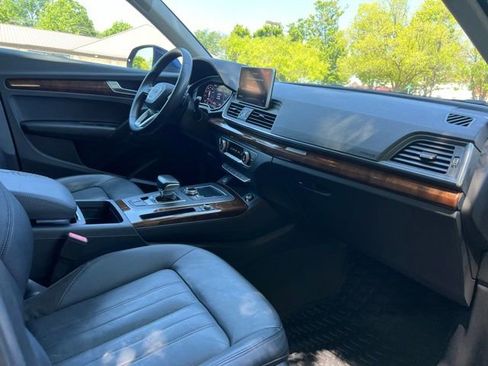 Used 2018 Audi Q5 2.0T Premium Plus w/ Premium Plus Package AWD/4WD image 22