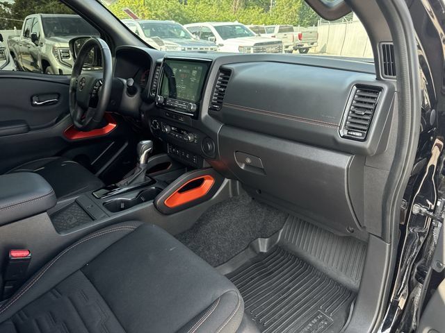 Used 2024 Nissan Frontier PRO-4X w/ Pro Convenience Package AWD/4WD image 28
