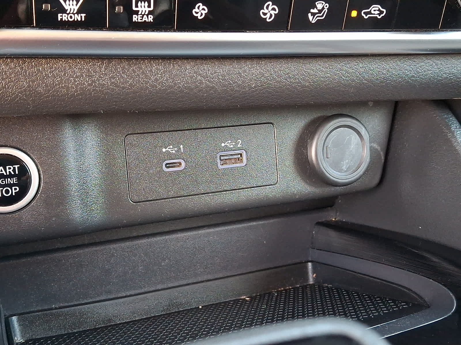 Used 2023 Nissan Rogue SV AWD/4WD image 27