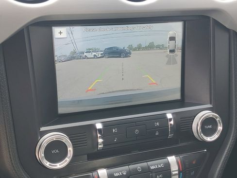 Used 2017 Ford Mustang GT Premium RWD image 17