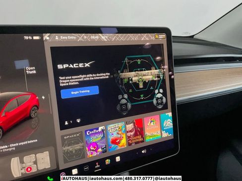 Used 2025 Tesla Model Y Long Range image 38