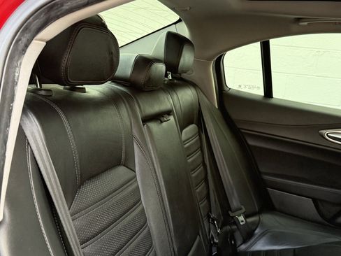 Used 2017 Alfa Romeo Giulia Ti w/ TI 19" Sport Package image 27