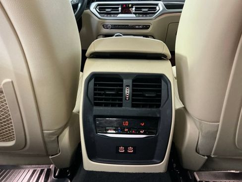 Used 2022 BMW 330i Sedan w/ Convenience Package RWD image 27