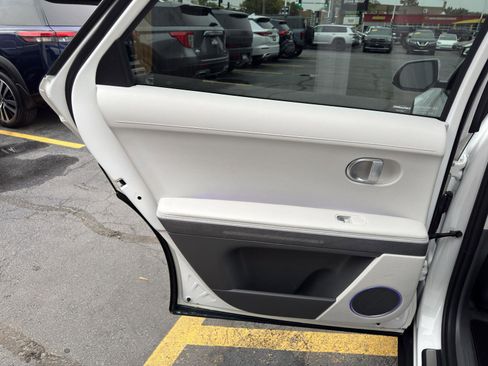 Used 2023 Hyundai Ioniq 5 SEL image 34