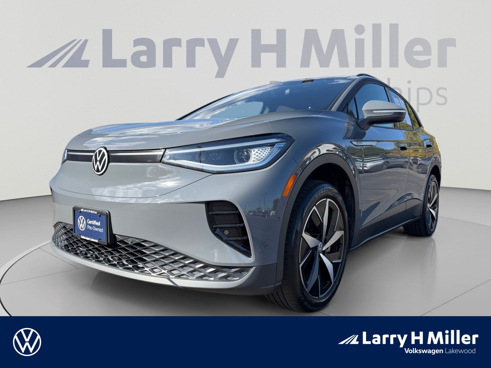Used 2023 Volkswagen ID.4 Pro S AWD/4WD image 1