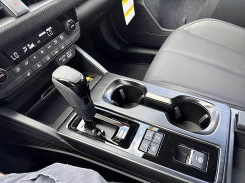 New 2026 Subaru Outback Limited XT AWD/4WD image 23