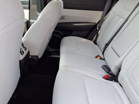 Certified 2025 Hyundai Tucson SEL FWD image 11