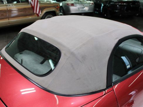 Used 2003 Porsche Boxster image 16