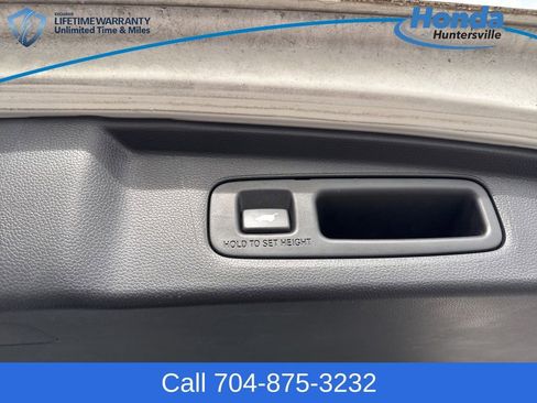 Used 2023 Honda CR-V EX-L image 12