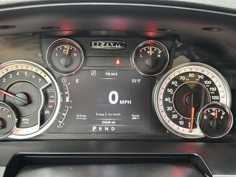 Used 2018 RAM 2500 Laramie w/ Sport Appearance Group image 18