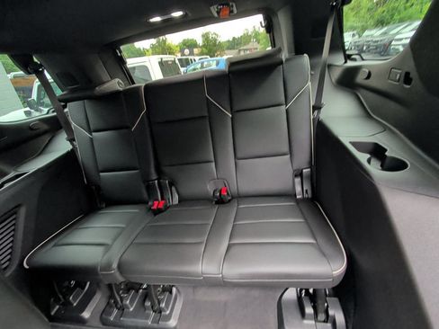 Used 2021 Cadillac Escalade Sport w/ LPO, ONYX Package AWD/4WD image 14
