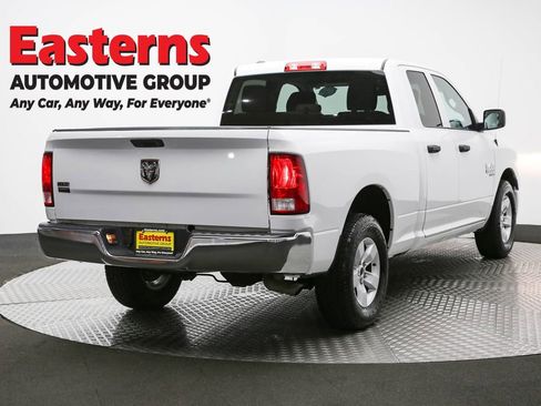 Used 2024 RAM 1500 Classic SLT image 5