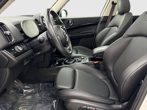 Used 2024 MINI Cooper Countryman S w/ Premium Package FWD image 17