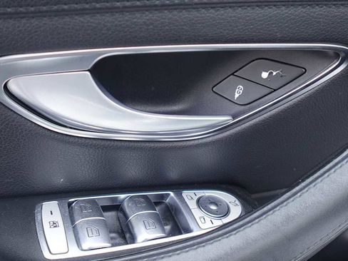 Used 2022 Mercedes-Benz E 350 4MATIC Sedan image 26