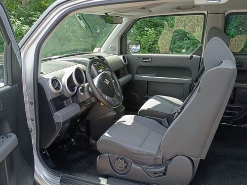 Used 2008 Honda Element EX image 11