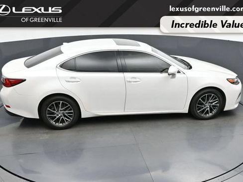 Used 2017 Lexus ES 350 w/ Navigation System Package FWD image 35