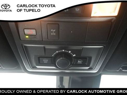 Used 2023 Toyota Tacoma TRD Off-Road AWD/4WD image 33