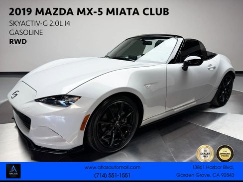 Used 2019 MAZDA MX-5 Miata Club RWD image 1
