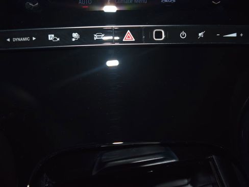 Certified 2025 Mercedes-Benz GLC 350e 4MATIC image 12